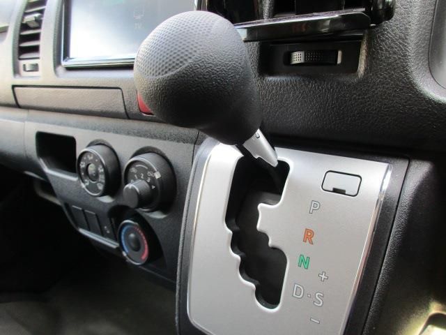 Toyota REGIUSACE VAN 2019-12 19102-12
