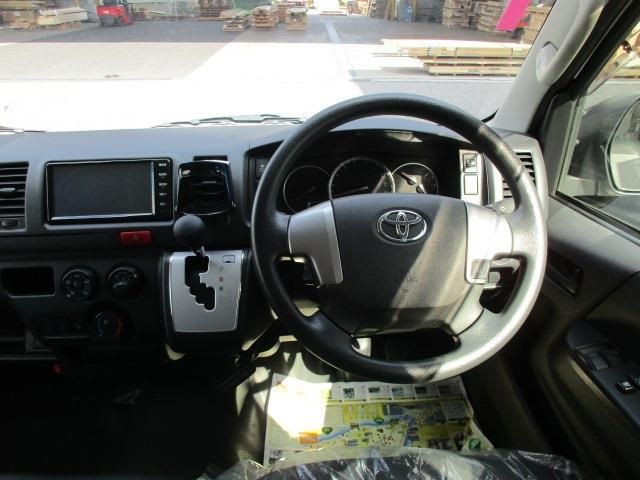Toyota REGIUSACE VAN 2019-12 19102-1