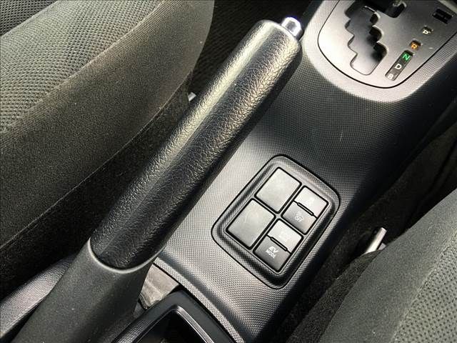 Toyota AQUA 2018-11 10138-12