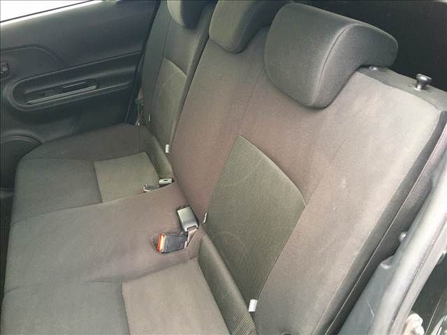 Toyota AQUA 2018-11 10138-4