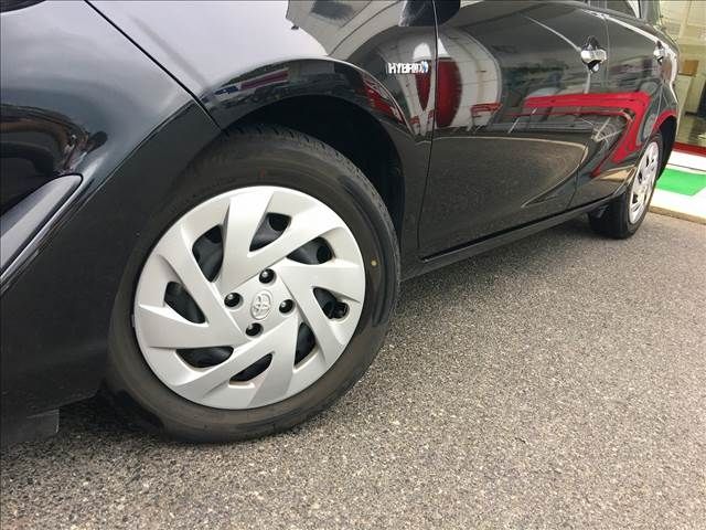 Toyota AQUA 2018-11 10138-15