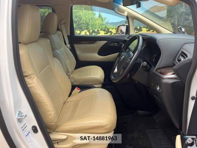 Toyota ALPHARD 2021-10 355624-8