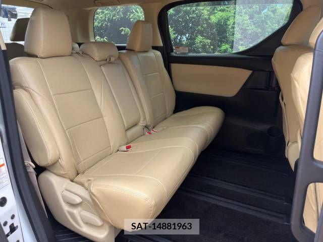 Toyota ALPHARD 2021-10 355624-9
