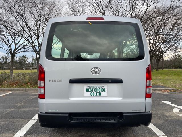 Toyota HIACE VAN 2011-12 187661-5