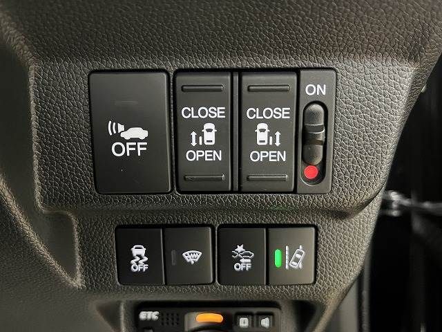 Honda FREED 2016-11 23891-5