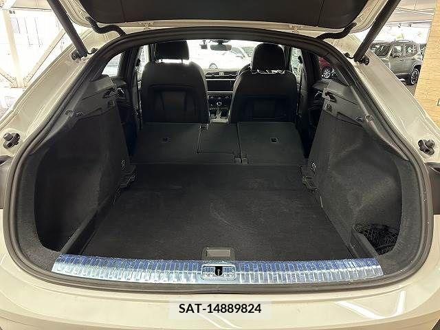 Audi Q3 2021-03 261321-19