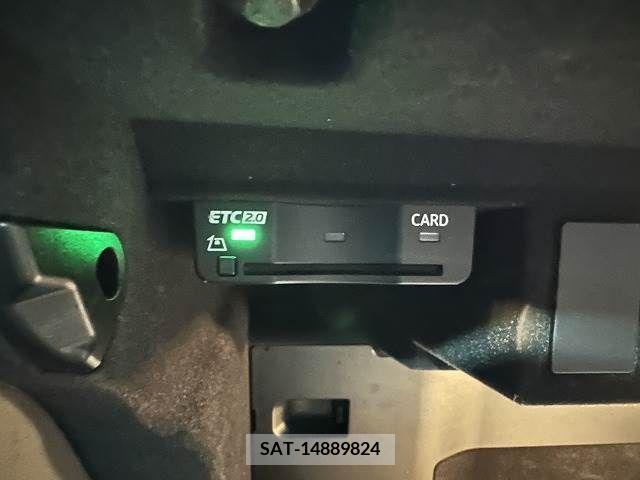 Audi Q3 2021-03 261321-12