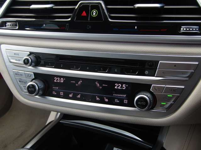 Bmw 7 SERIES 2016-03 17849-12