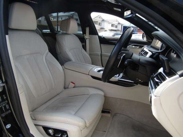 Bmw 7 SERIES 2016-03 17849-17