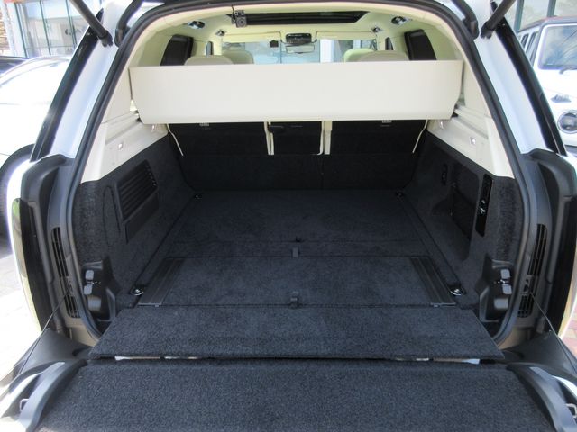 ROVER RANGE ROVER 2023-03 15955-15