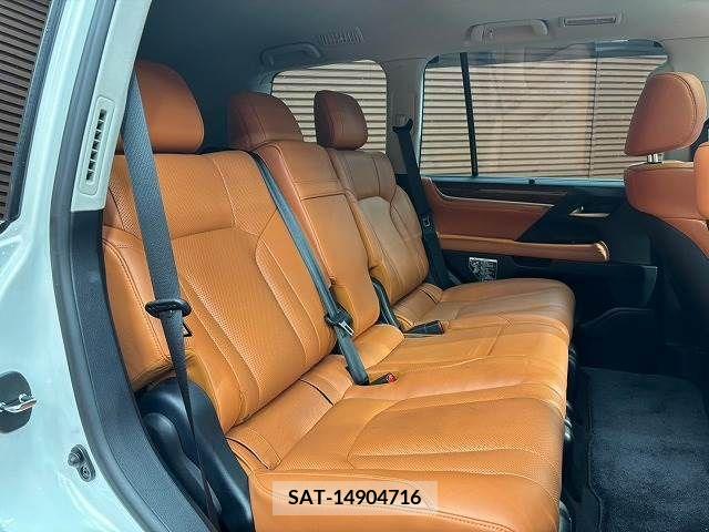 Lexus LX 2018-10 275571-5