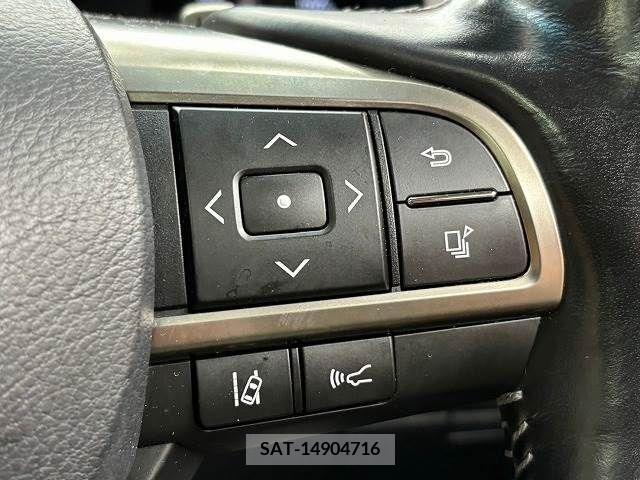 Lexus LX 2018-10 275571-6