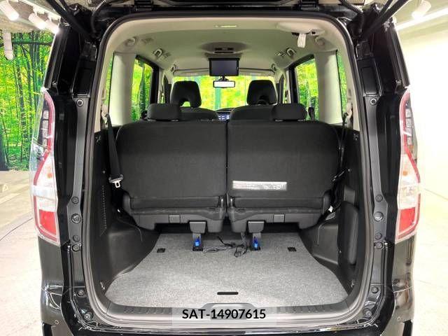 Nissan SERENA 2021-05 367684-11