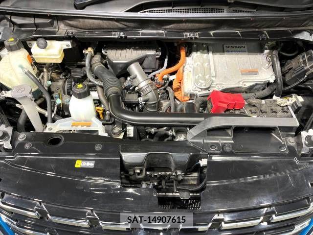 Nissan SERENA 2021-05 367684-19