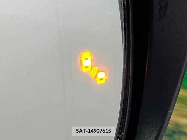 Nissan SERENA 2021-05 367684-7
