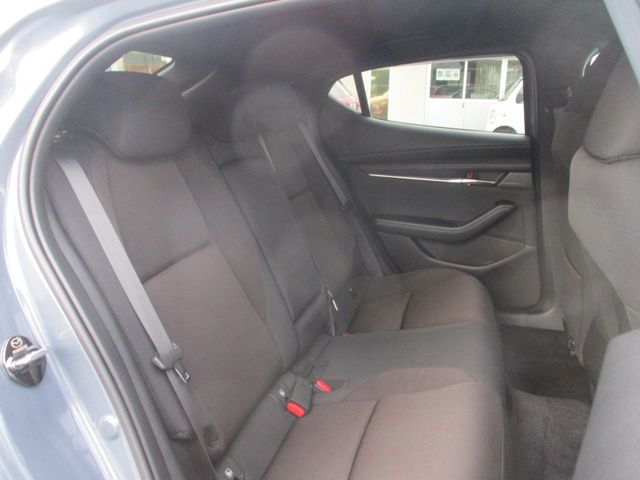 Mazda MAZDA3 2019-07 180737-11