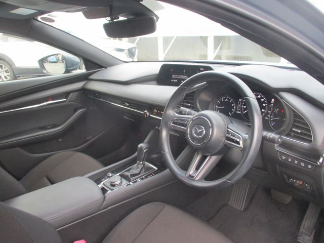 Mazda MAZDA3 2019-07 180737-1