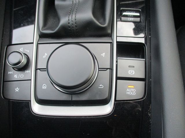 Mazda MAZDA3 2019-07 180737-18