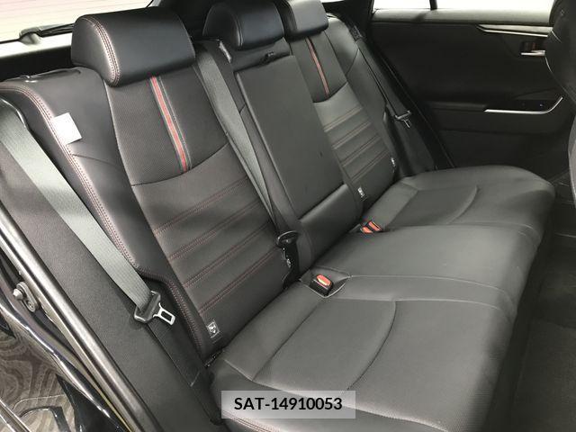 Toyota RAV4 PHV 2021-09 332965-6