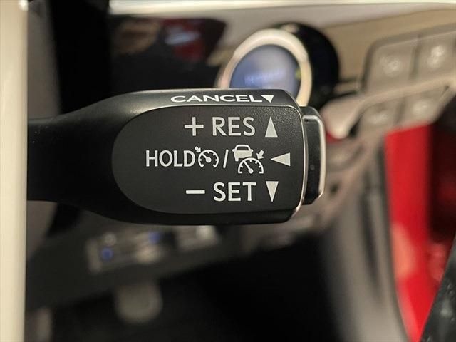 Toyota PRIUS PHV 2017-03 29132-28