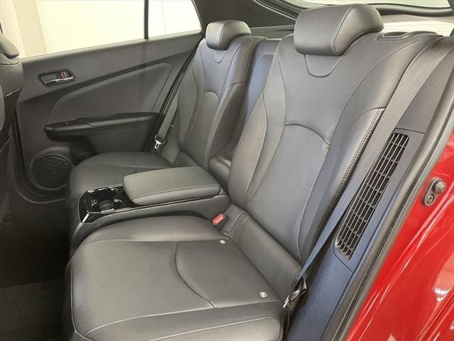 Toyota PRIUS PHV 2017-03 29132-22