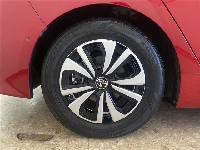 Toyota PRIUS PHV 2017-03 29132-15