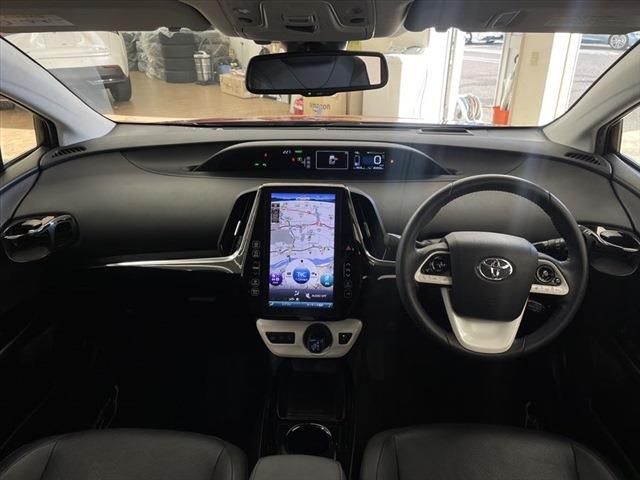 Toyota PRIUS PHV 2017-03 29132-18