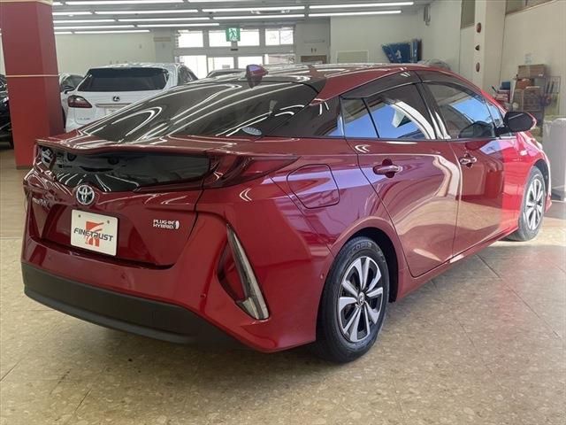 Toyota PRIUS PHV 2017-03 29132-4