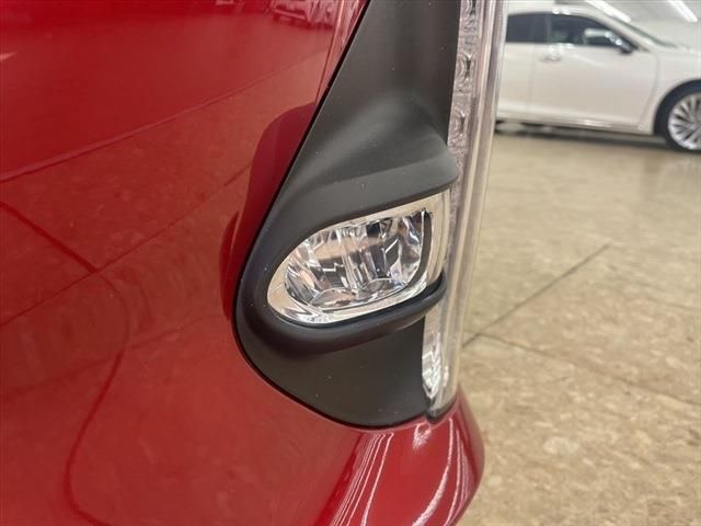 Toyota PRIUS PHV 2017-03 29132-10