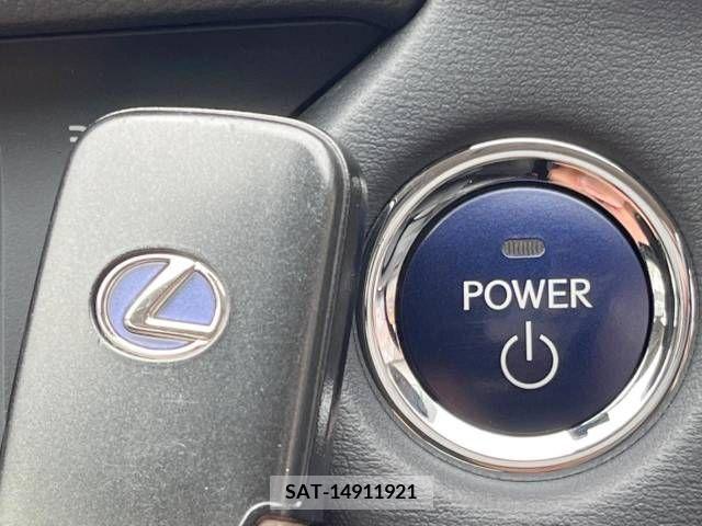 Lexus CT 2014-03 275082-5