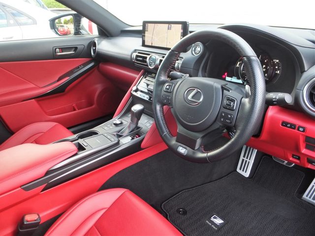 Lexus IS 2020-11 7222-15