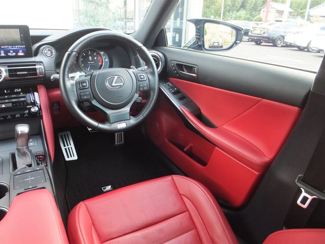 Lexus IS 2020-11 7222-18
