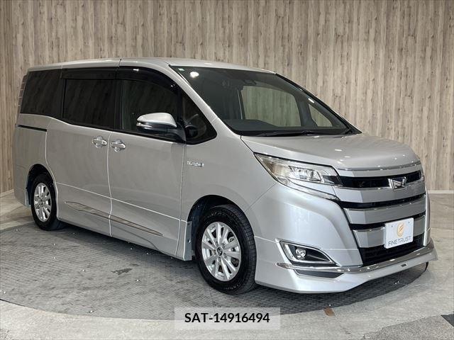 Toyota NOAH HYBRID 2018-06 280455-2