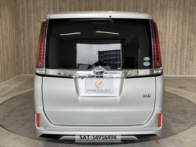 Toyota NOAH HYBRID 2018-06 280455-5
