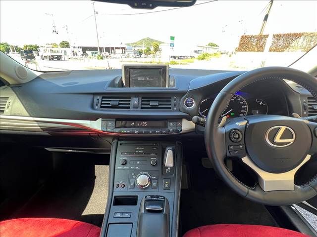 Lexus CT 2014-03 16496-17