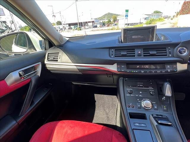 Lexus CT 2014-03 16496-18