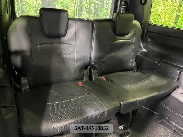 Toyota ESQUIRE 2018-08 218223-11