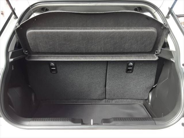 Suzuki SWIFT 2019-05 193046-23