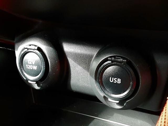 Suzuki SWIFT 2019-05 193046-29