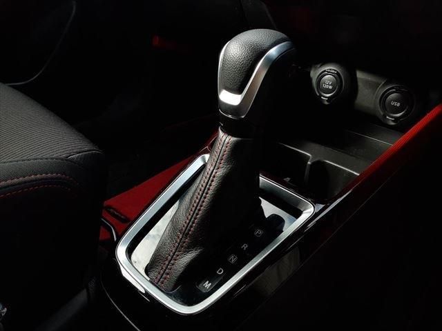 Suzuki SWIFT 2019-05 193046-25