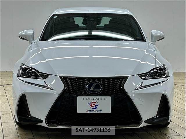 Lexus IS 2016-12 354020-16