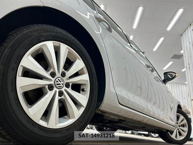 VolksWagen GOLF VARIANT 2017-11 223647-18