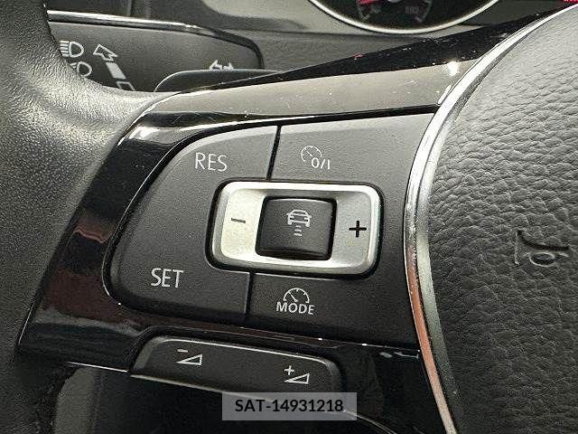VolksWagen GOLF VARIANT 2017-11 223647-4