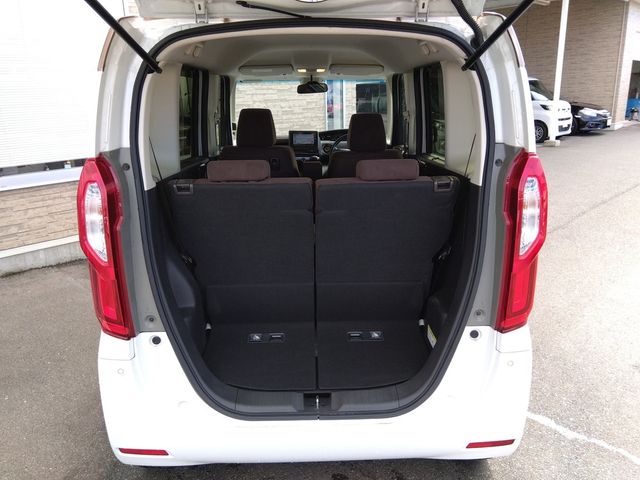 Honda N BOX 2019-04 13794-8