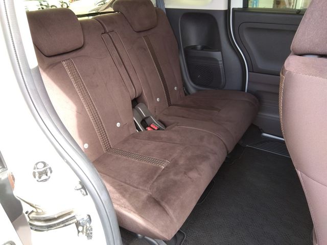 Honda N BOX 2019-04 13794-7