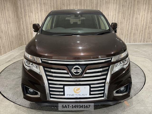 Nissan ELGRAND 2019-06 268414-1