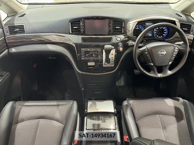 Nissan ELGRAND 2019-06 268414-18