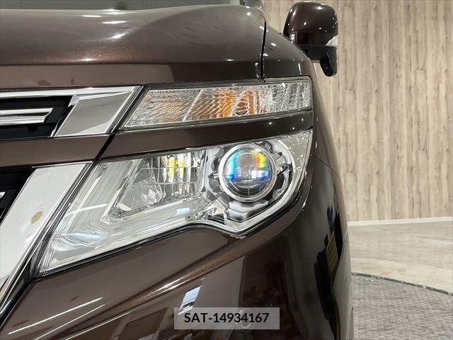 Nissan ELGRAND 2019-06 268414-9