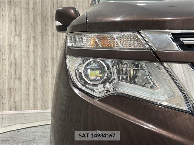 Nissan ELGRAND 2019-06 268414-8