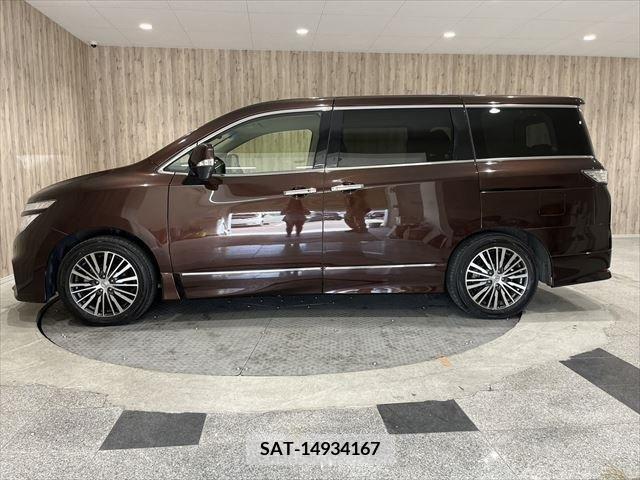 Nissan ELGRAND 2019-06 268414-7